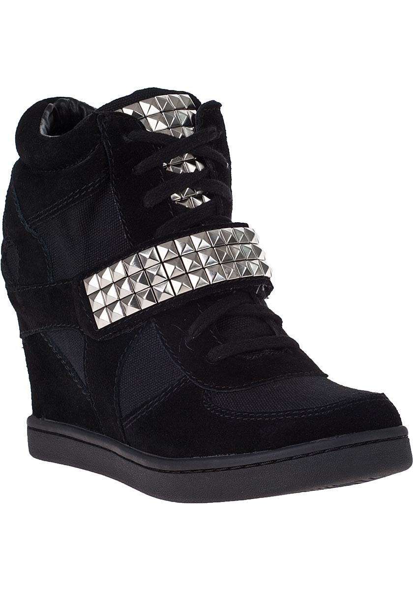 steve madden black suede wedges