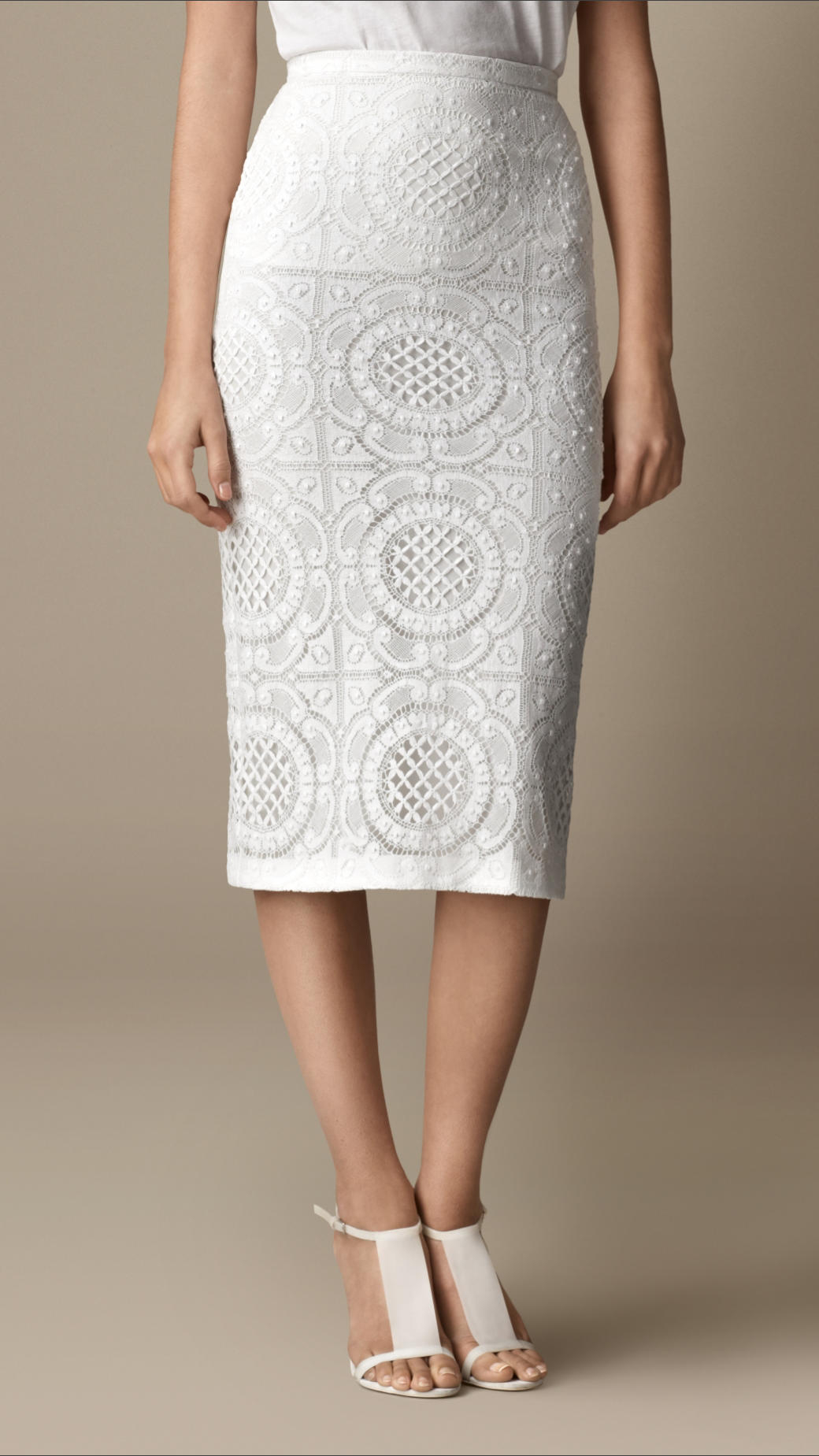 Burberry Lace Pencil Skirt in White - Lyst
