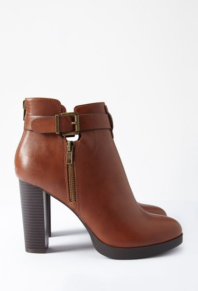 Forever 21 Faux Leather Ankle Booties in Brown (Chestnut)