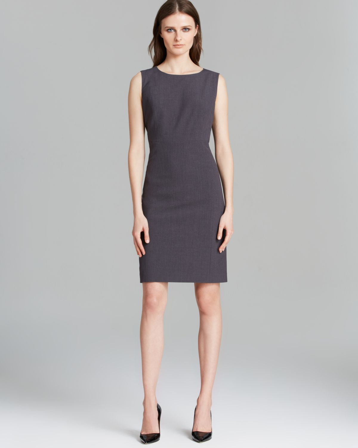 Lyst - T Tahari Cali Sleeveless Sheath in Gray
