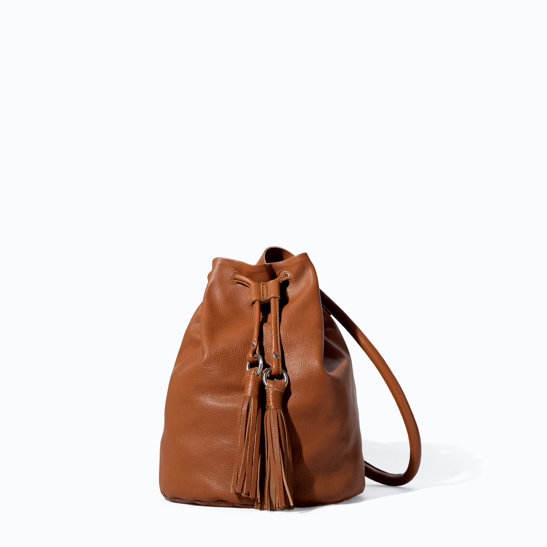 Zara Leather Bucket Bag With Tassels in Brown | Lyst
