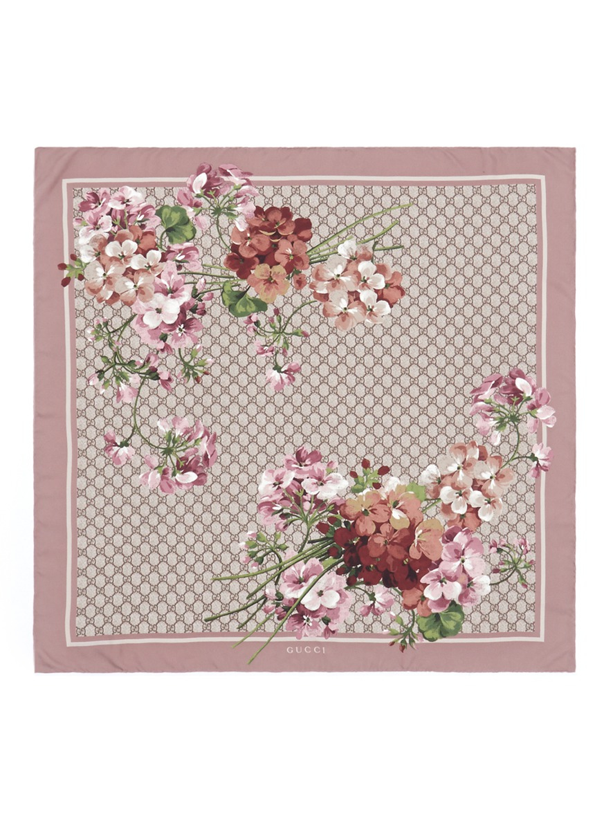 Gucci gg Blooms Monogram Floral Print Silk Scarf in 