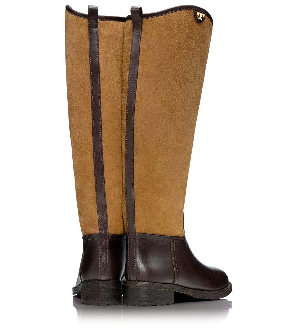 flat shearling boots