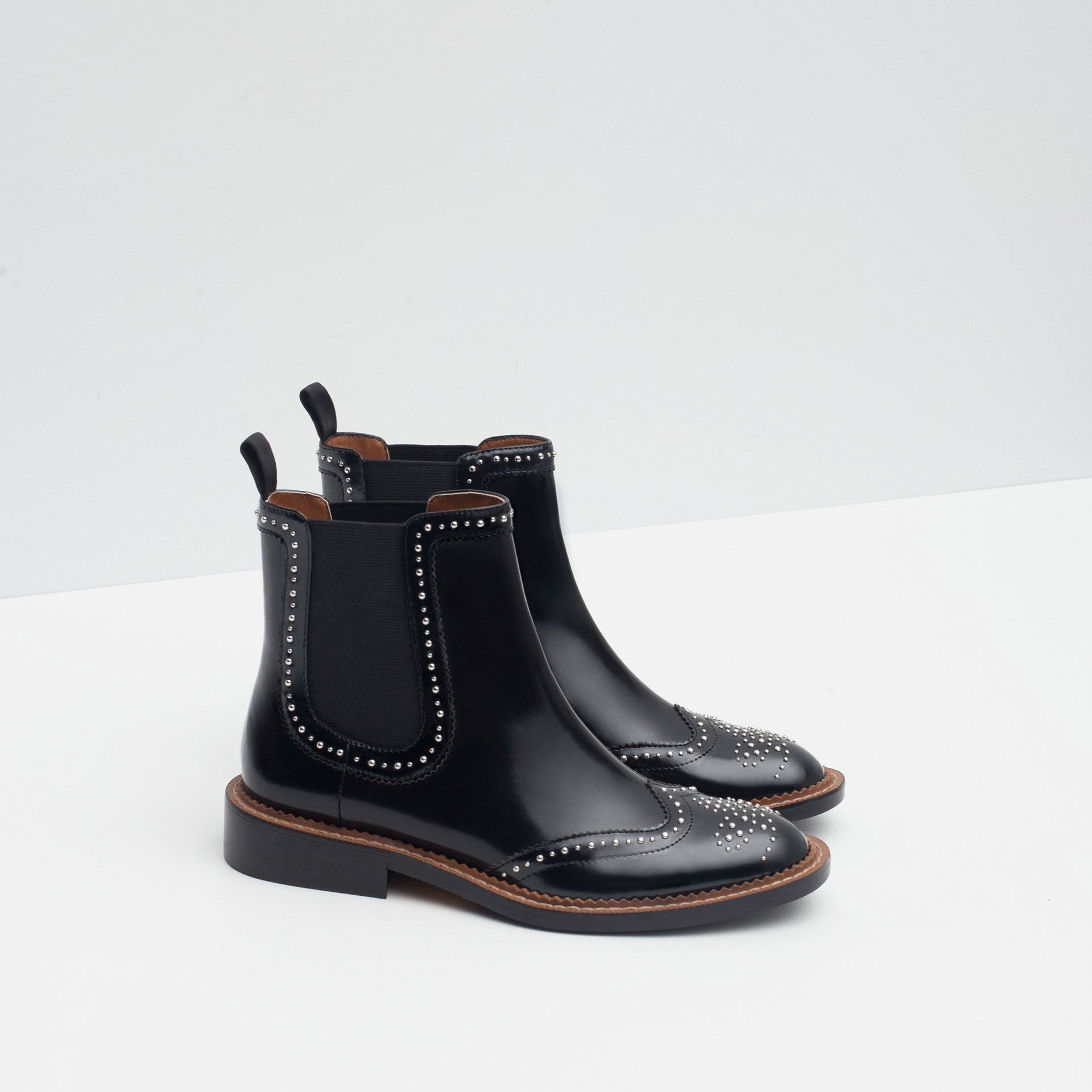 Zara Micro-studded Flat Leather Booties in Black | Lyst