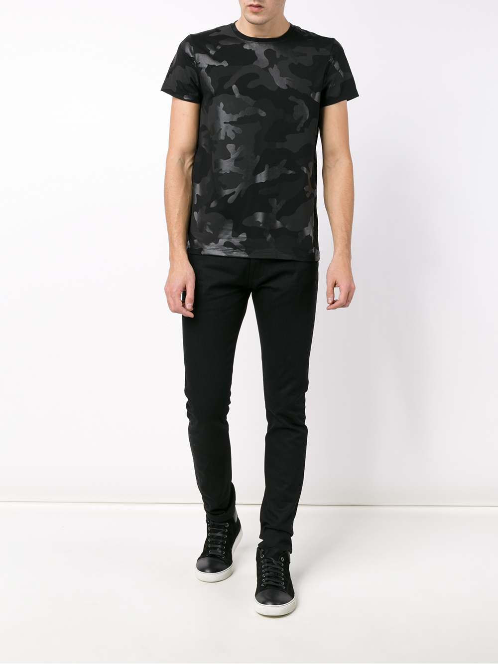 får Agurk Droop Valentino Camouflage T-shirt in Black for Men | Lyst