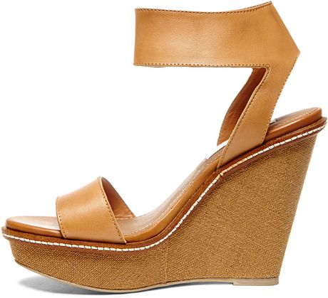brinkley steve madden