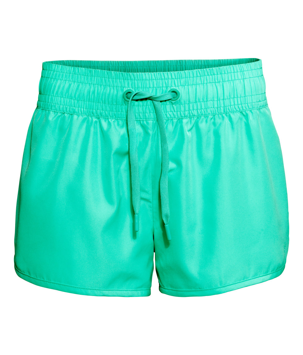 H&M Sports Shorts in Green - Lyst
