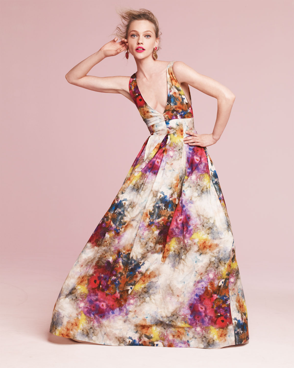 Alice + Olivia Chantal Floral-Print Sleeveless Gown - Lyst