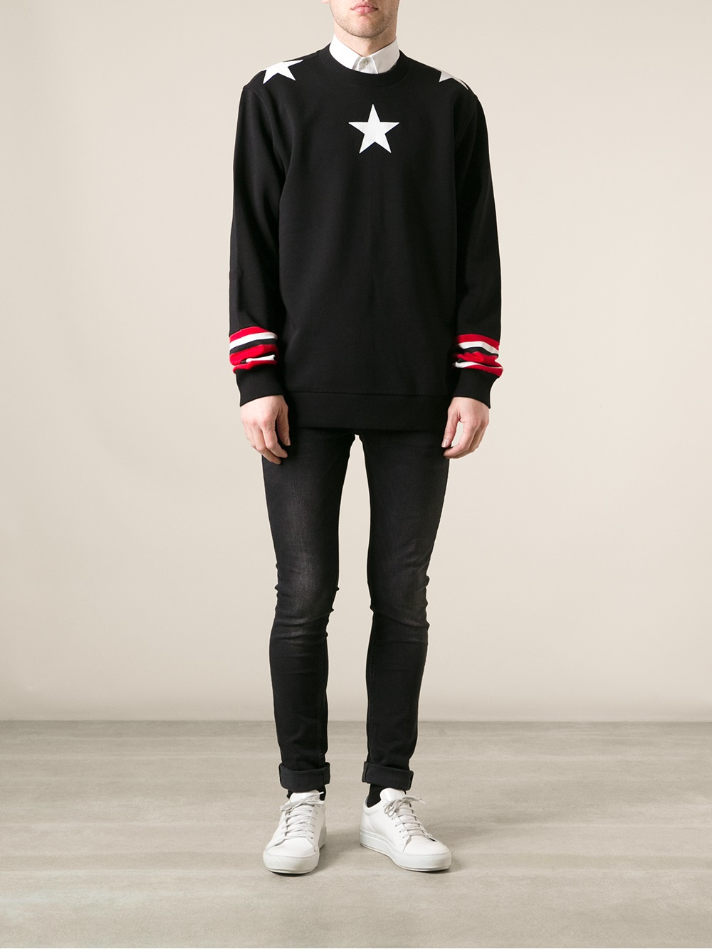 givenchy star sweater