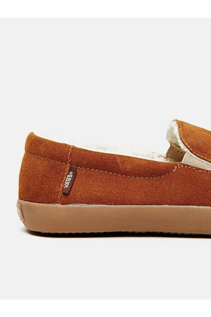 fleece lined boat shoes