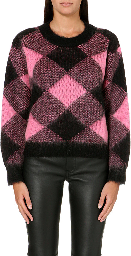 jumper with diamond pattern