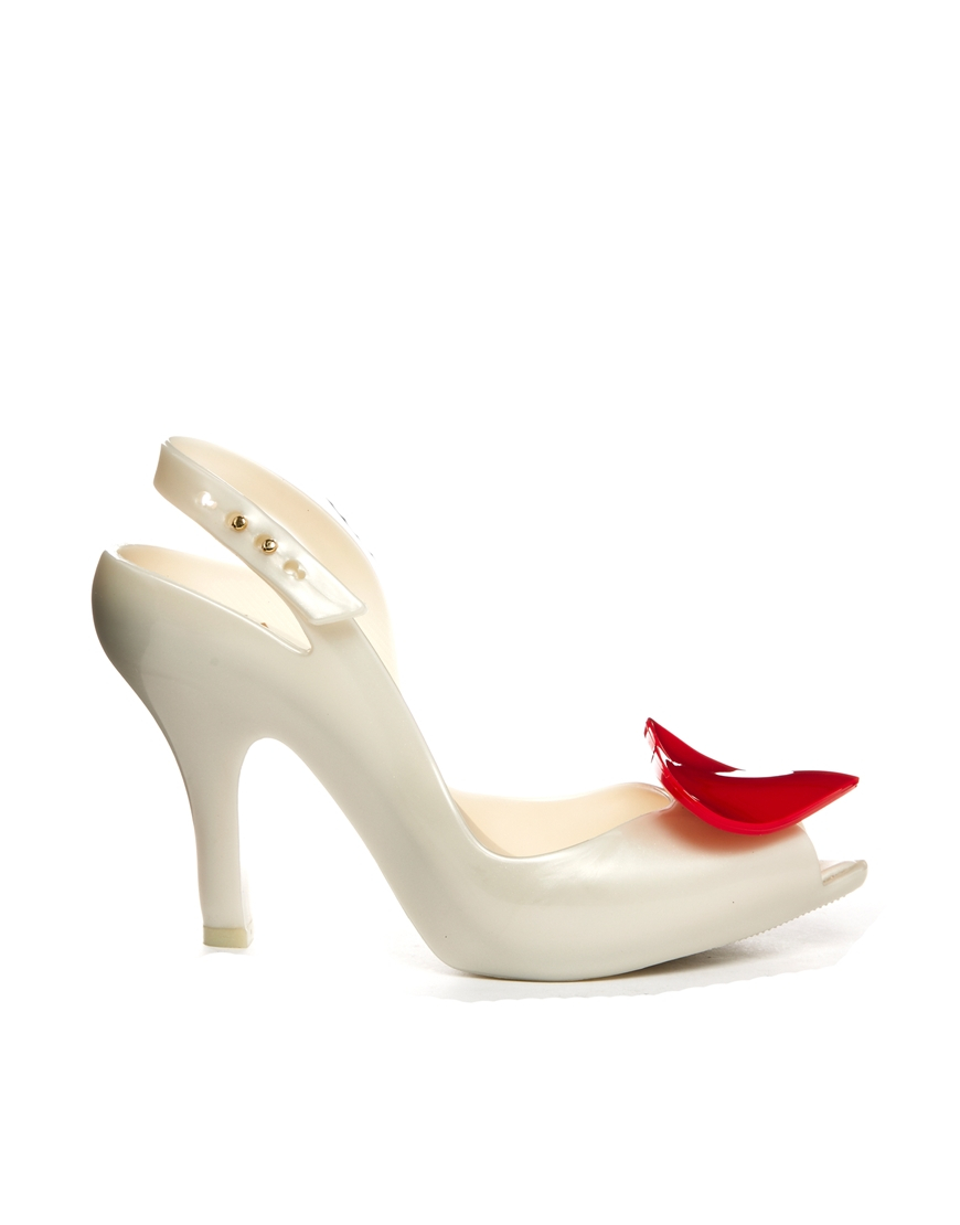 vivienne westwood red heart shoes