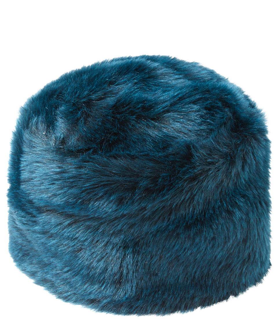 blue fur hat
