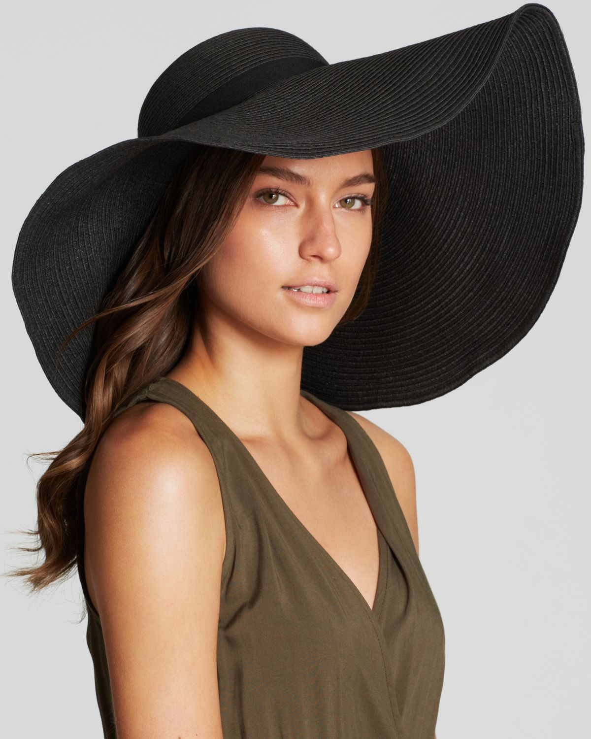 August Accessories Oversized Floppy Hat in Black - Lyst