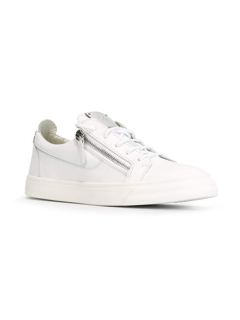 giuseppe zanotti low white