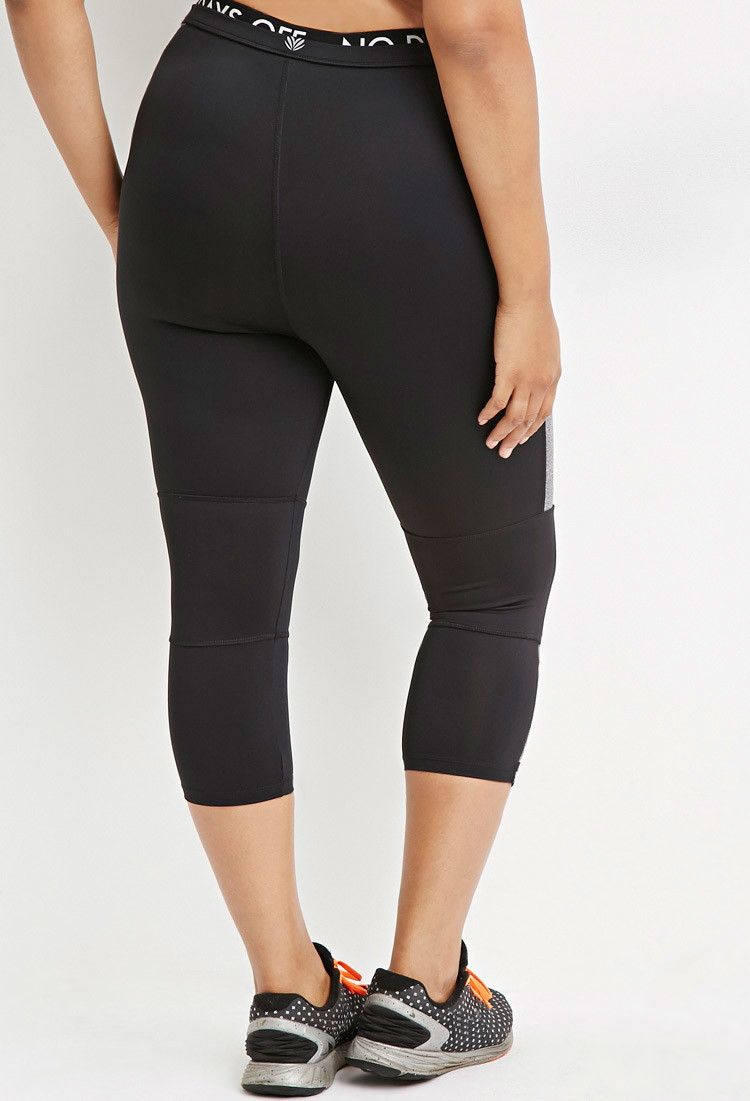 Terra & Sky Women's Plus Size Capri Leggings, 2-Pack