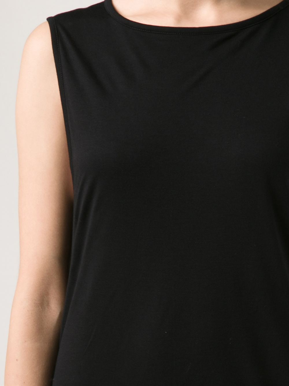All Listings Casual jersey bodycon dress feels like your favorite tee and hugs all your curves! Lightweight stretchy dress is perfect for layering or wearing as sexy casual dress.