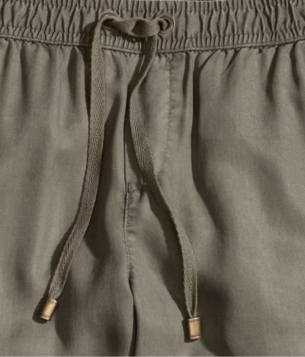 H&m Lyocell Cargo Pants in Green (Khaki green) | Lyst