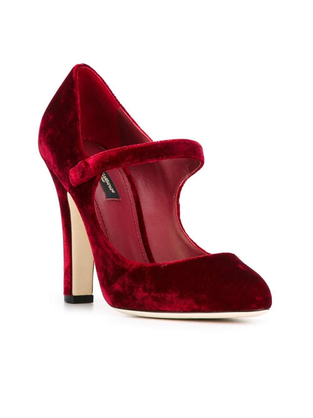 velvet pumps flat