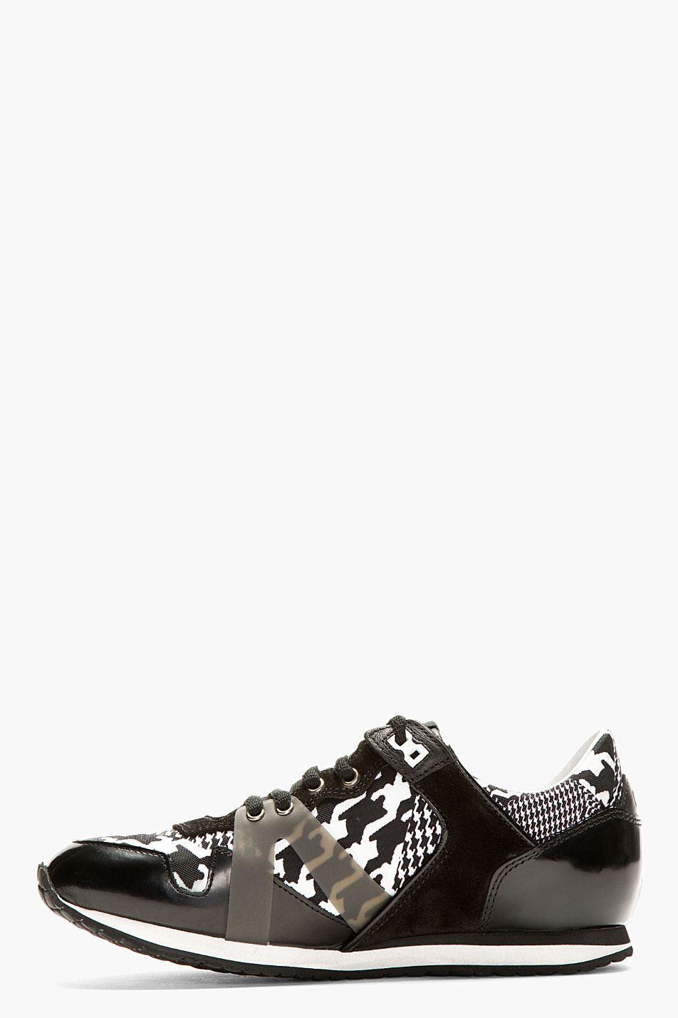 Mcq By Alexander Mcqueen Black Patent Leather and Textile Sneakers in ...