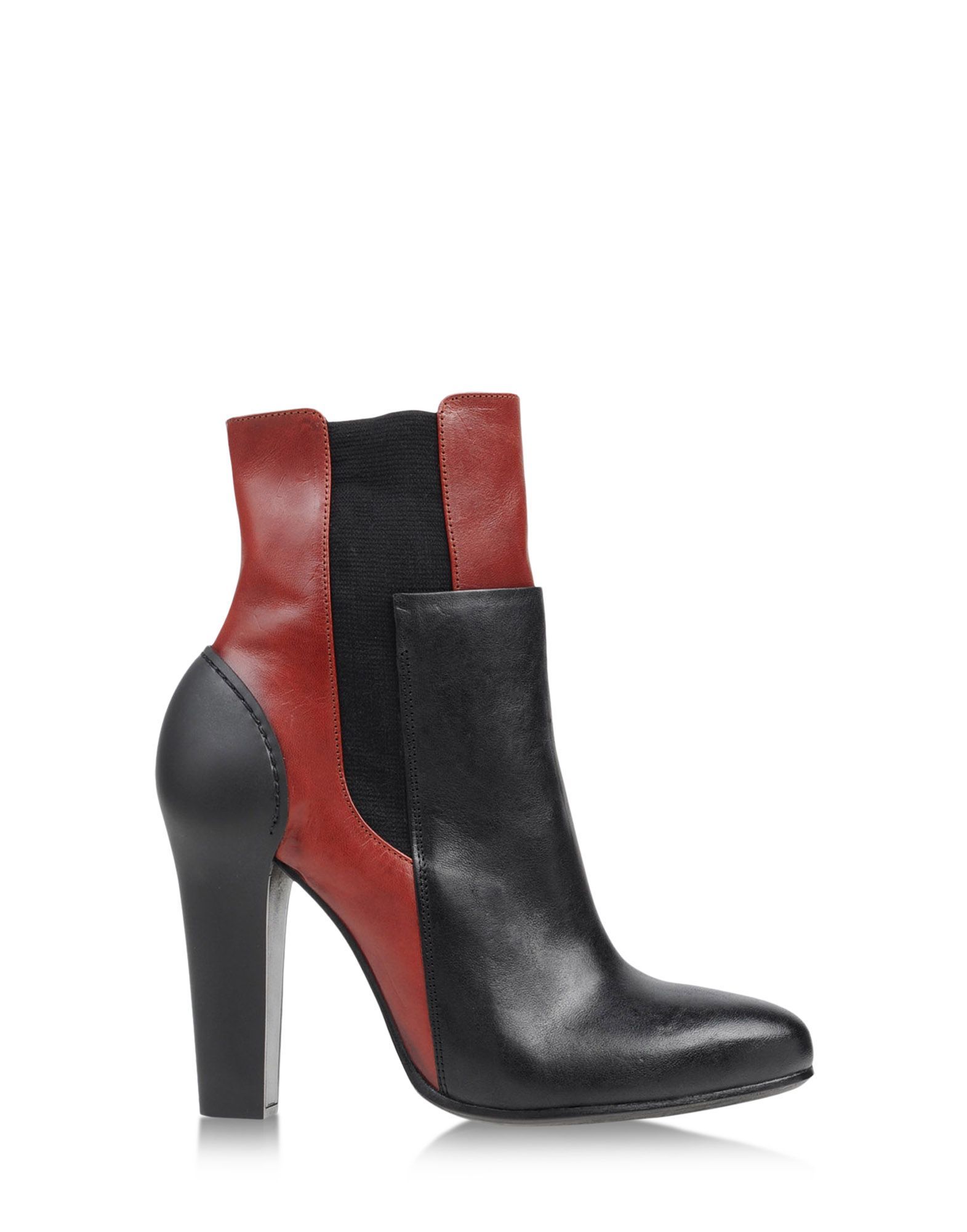 Vic Matie' Ankle Boots in Red (Black) | Lyst