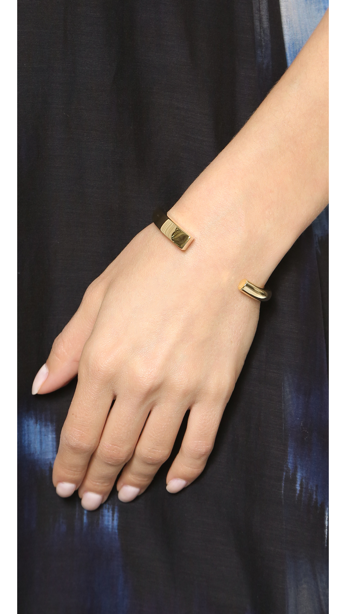 Lyst Elizabeth And James Serra Cuff Bracelet Gold In Metallic Gallery