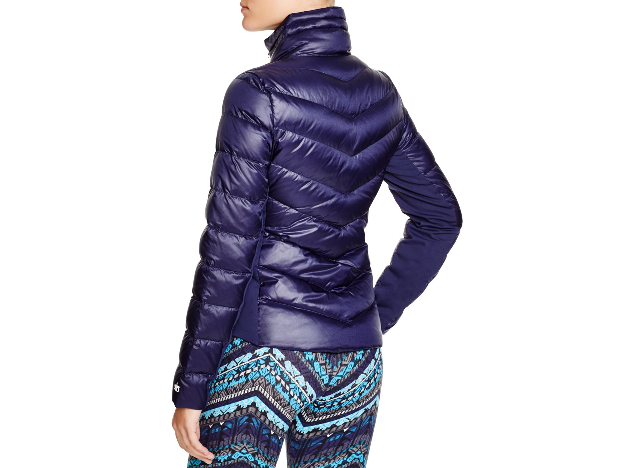 Alo Yoga Synthetic Relief Puffer Jacket in Blue Lyst