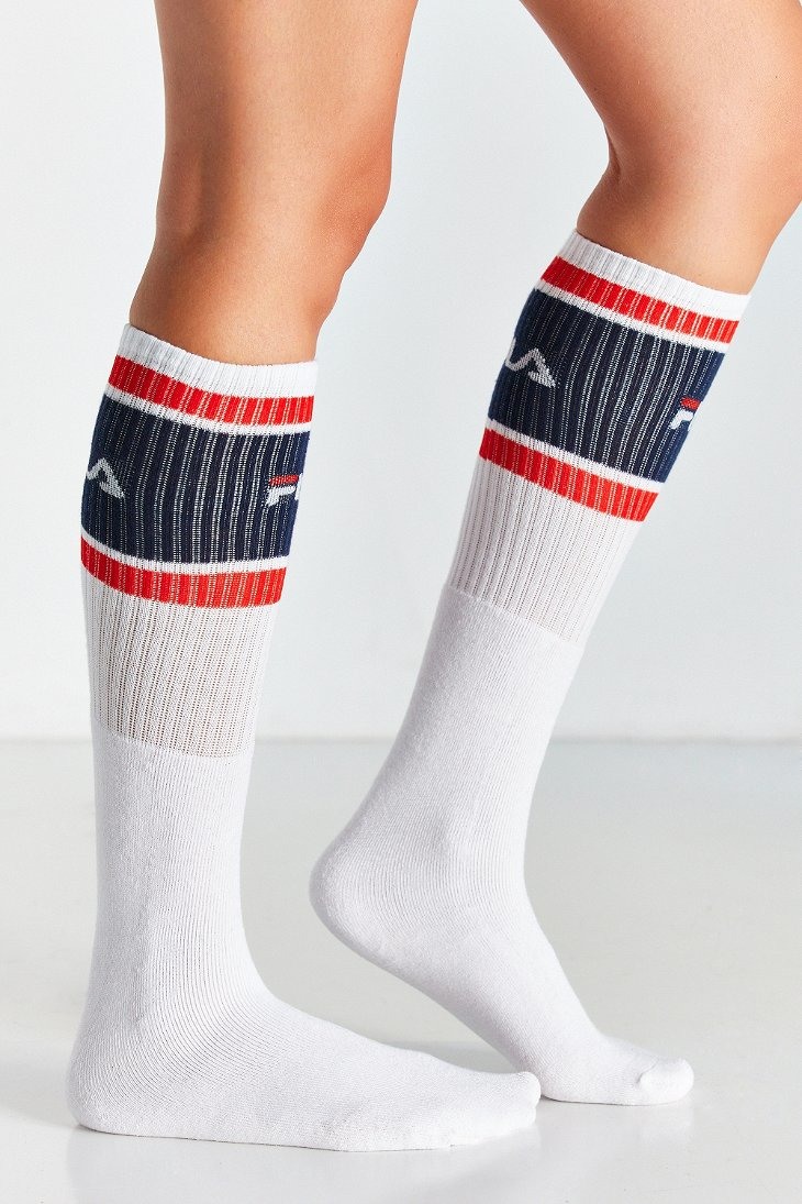 white fila socks