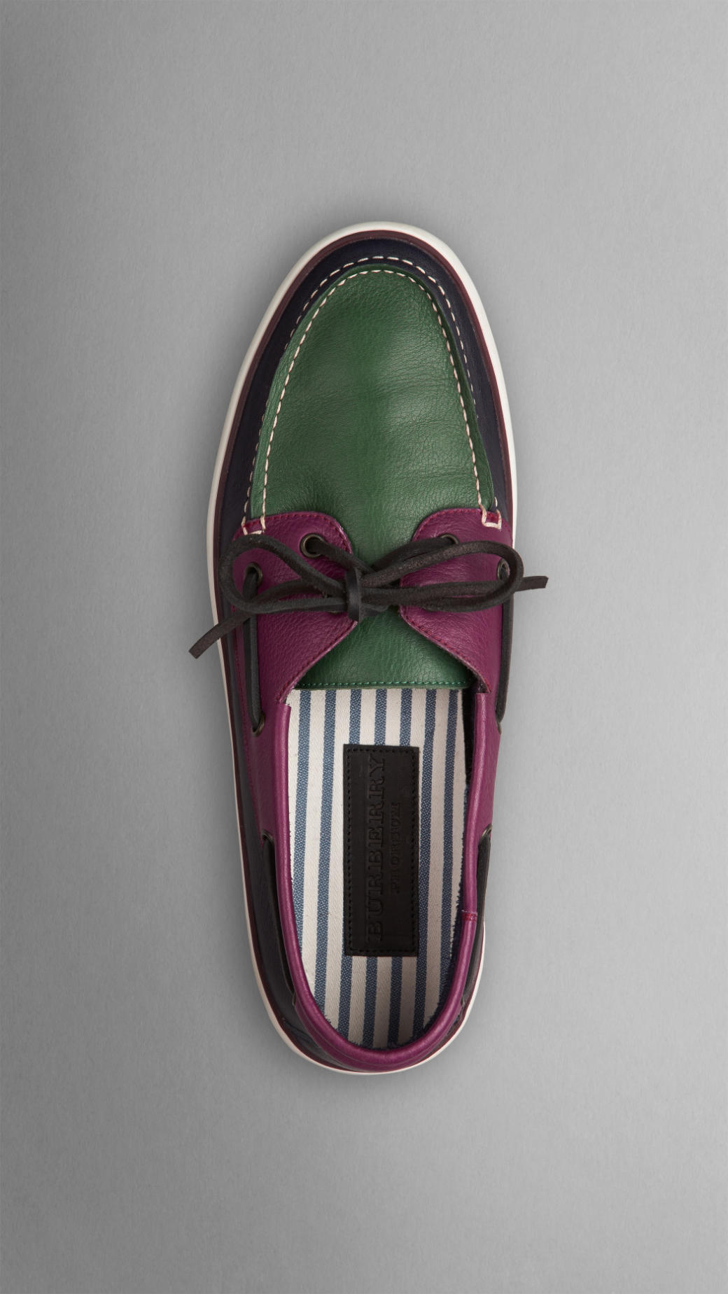 burberry boat shoes