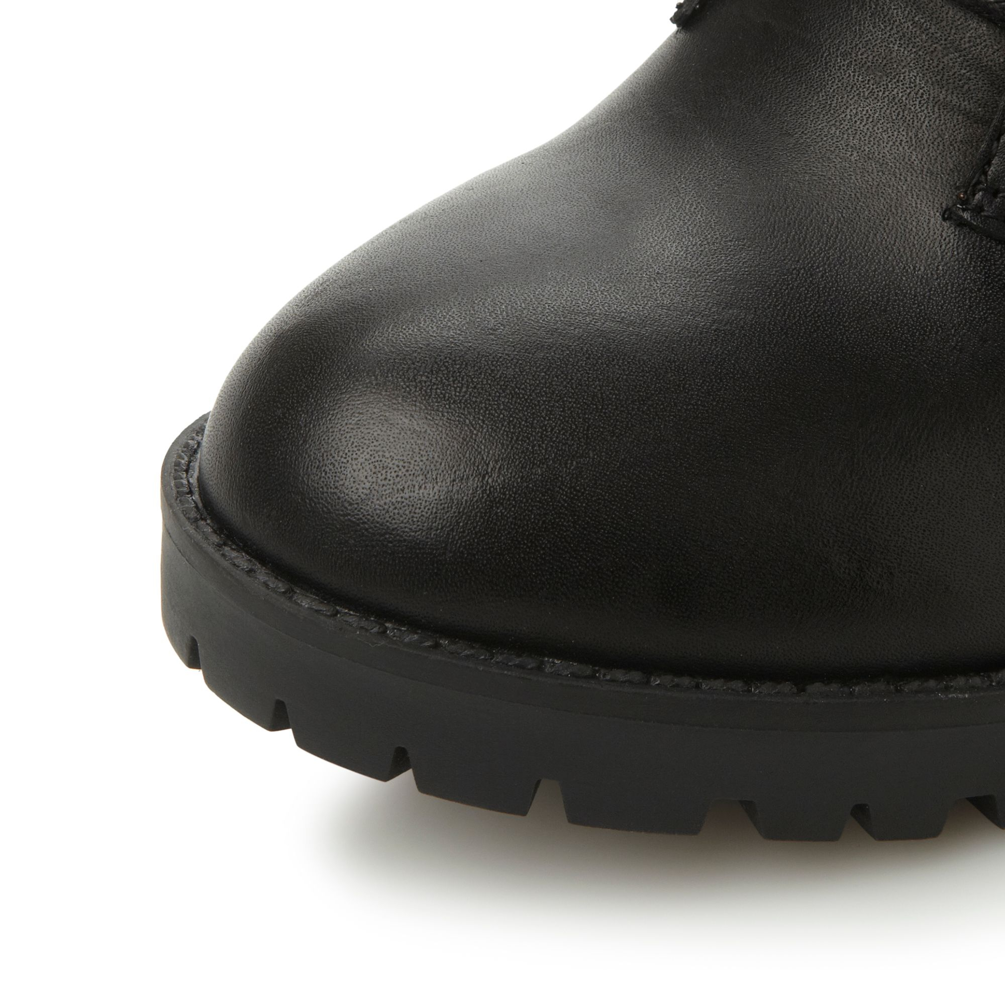 steve madden noodless booties in black leather