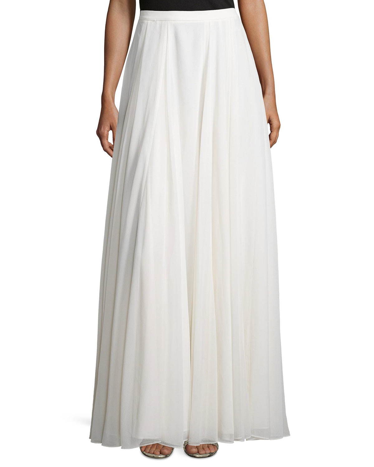 Halston Flowy Pleated Maxi Skirt in White | Lyst