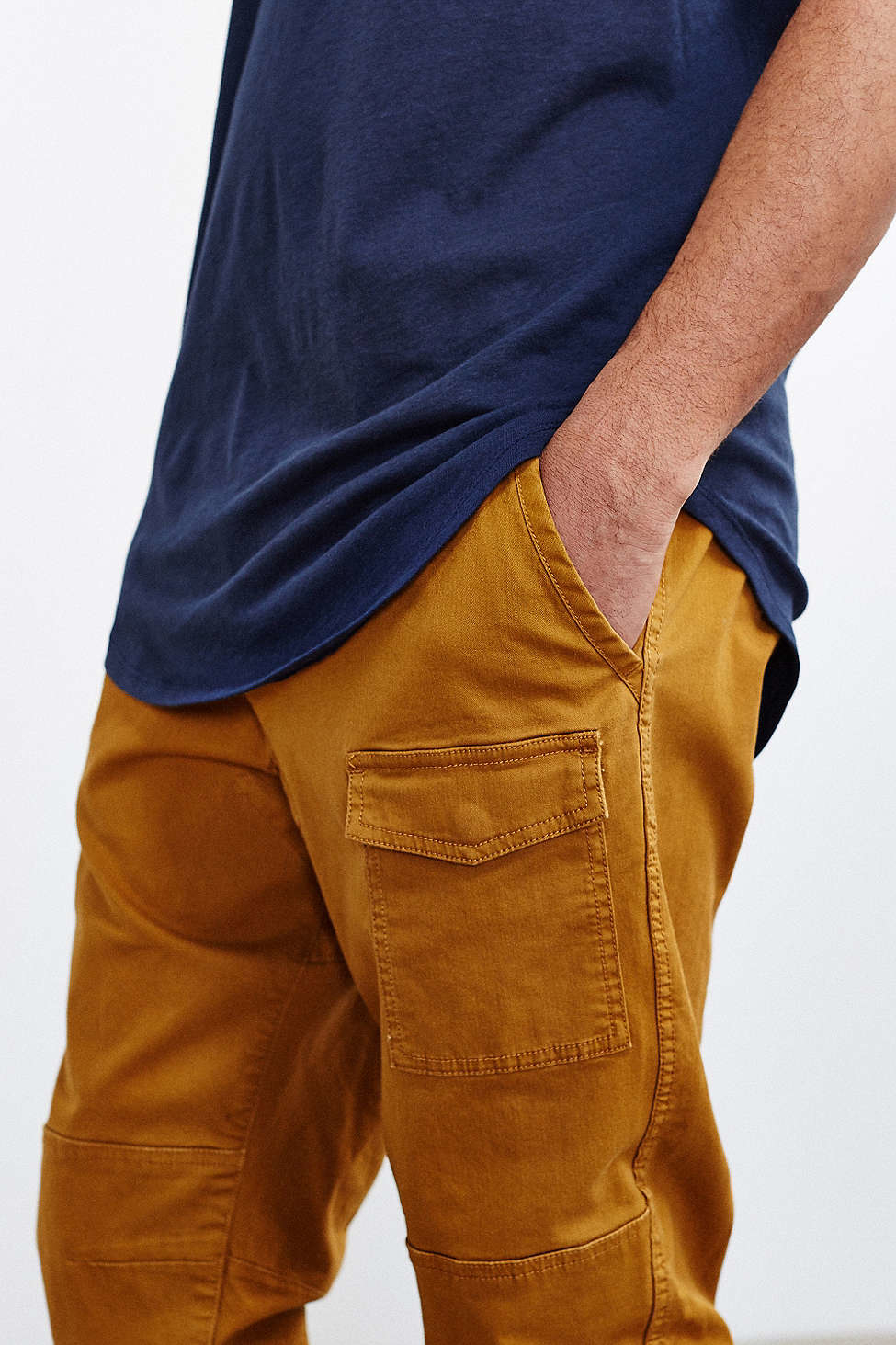 Without Walls Cargo Pocket Jogger in Brown for Men