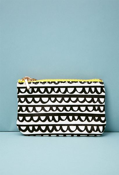 Forever 21 Ban.Do Frill Print Keychain Pouch in Black (Black/white) Forever 21 Ban.Do Frill Print Keychain Pouch in Black (Black/white)