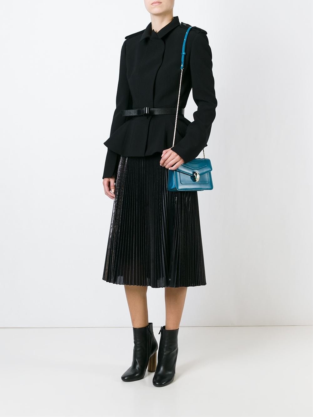 serpenti forever crossbody mini bag