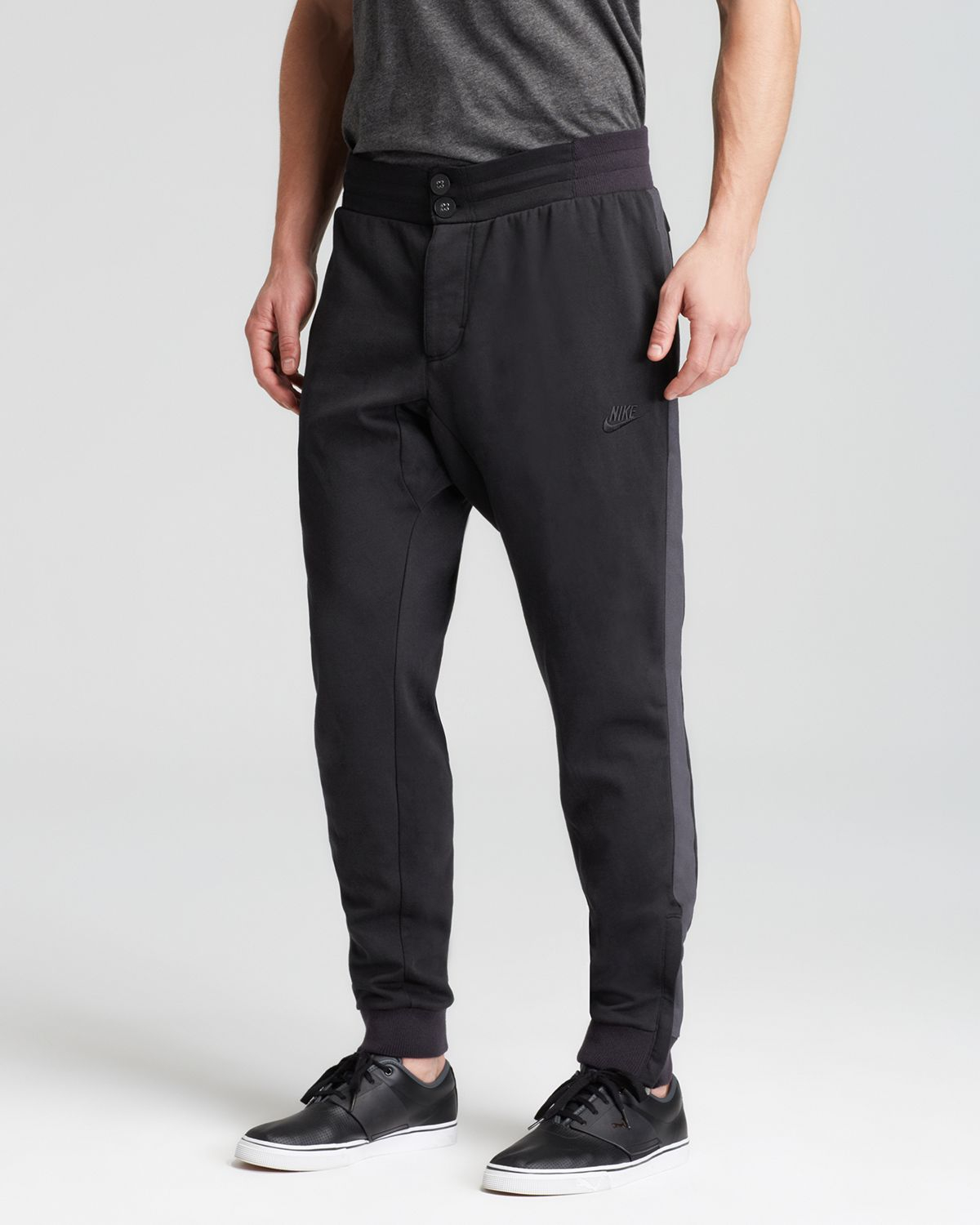 Nike Venom Sweatpants in Black for Men - Lyst