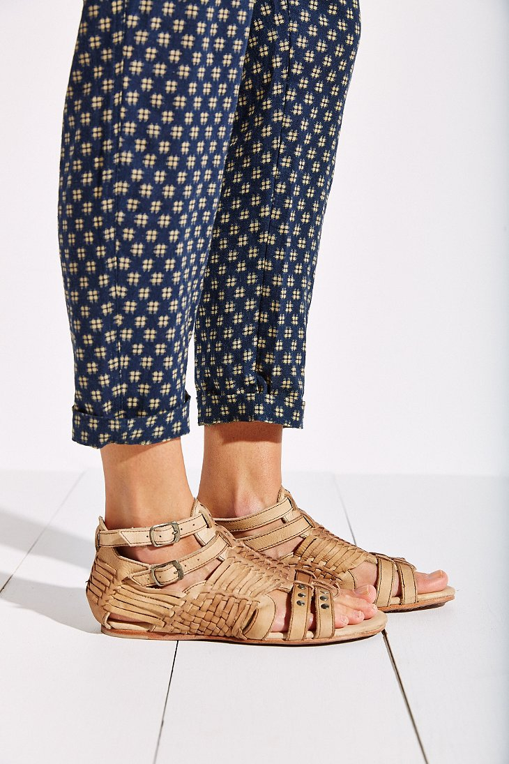 bed stu claire sandals