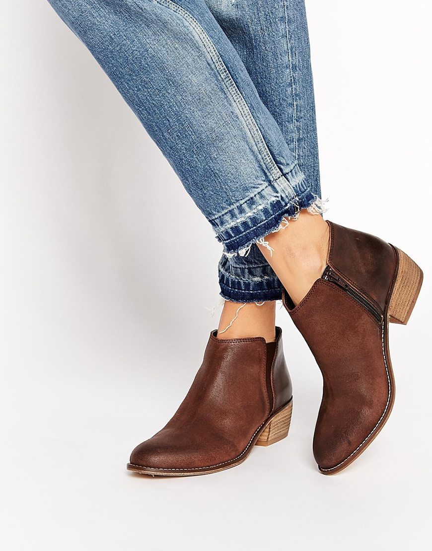 Penelope Brown Leather Ankle Boots | Lyst