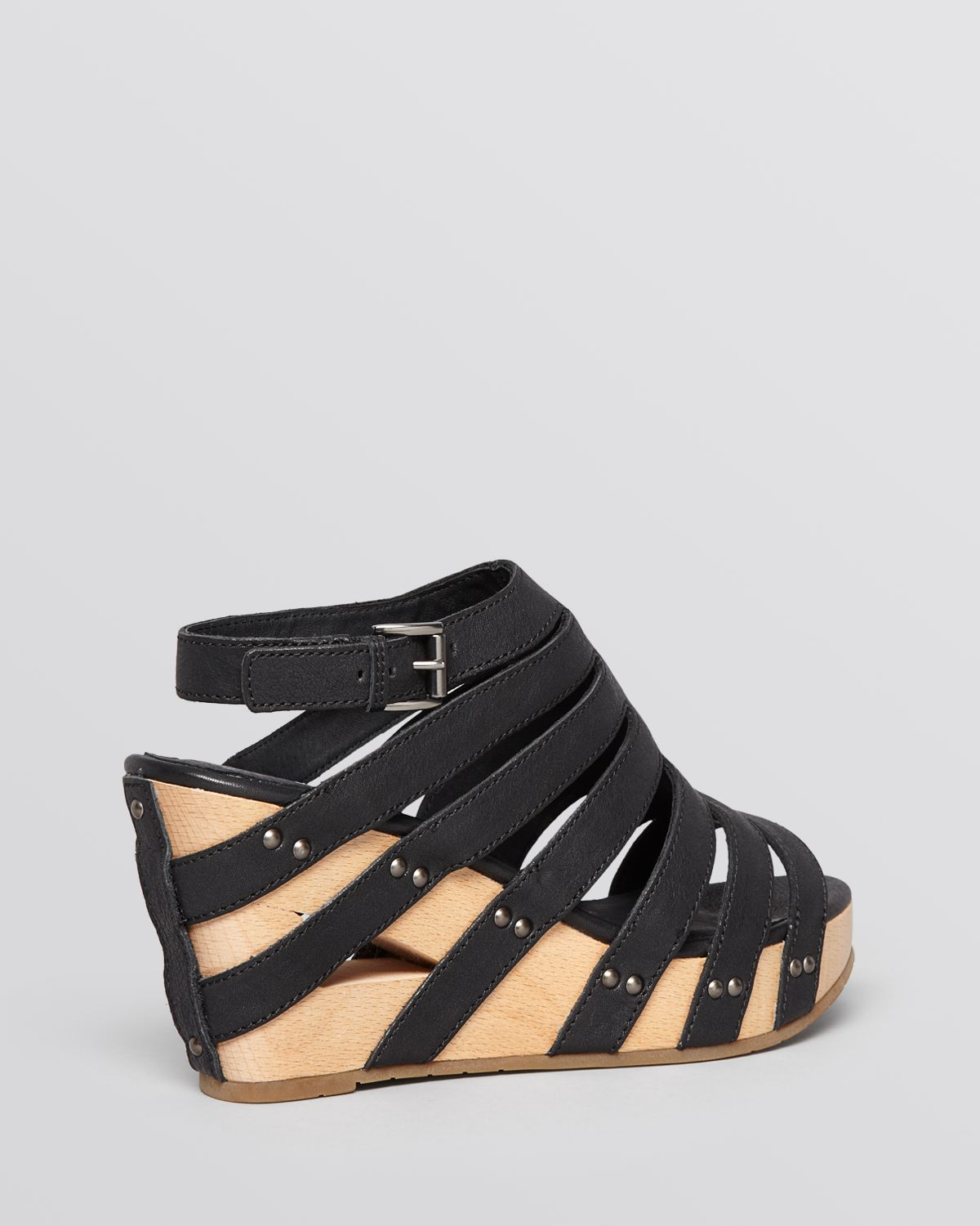 Eileen Fisher Platform Gladiator Wedge Sandals Lotus in Black Lyst