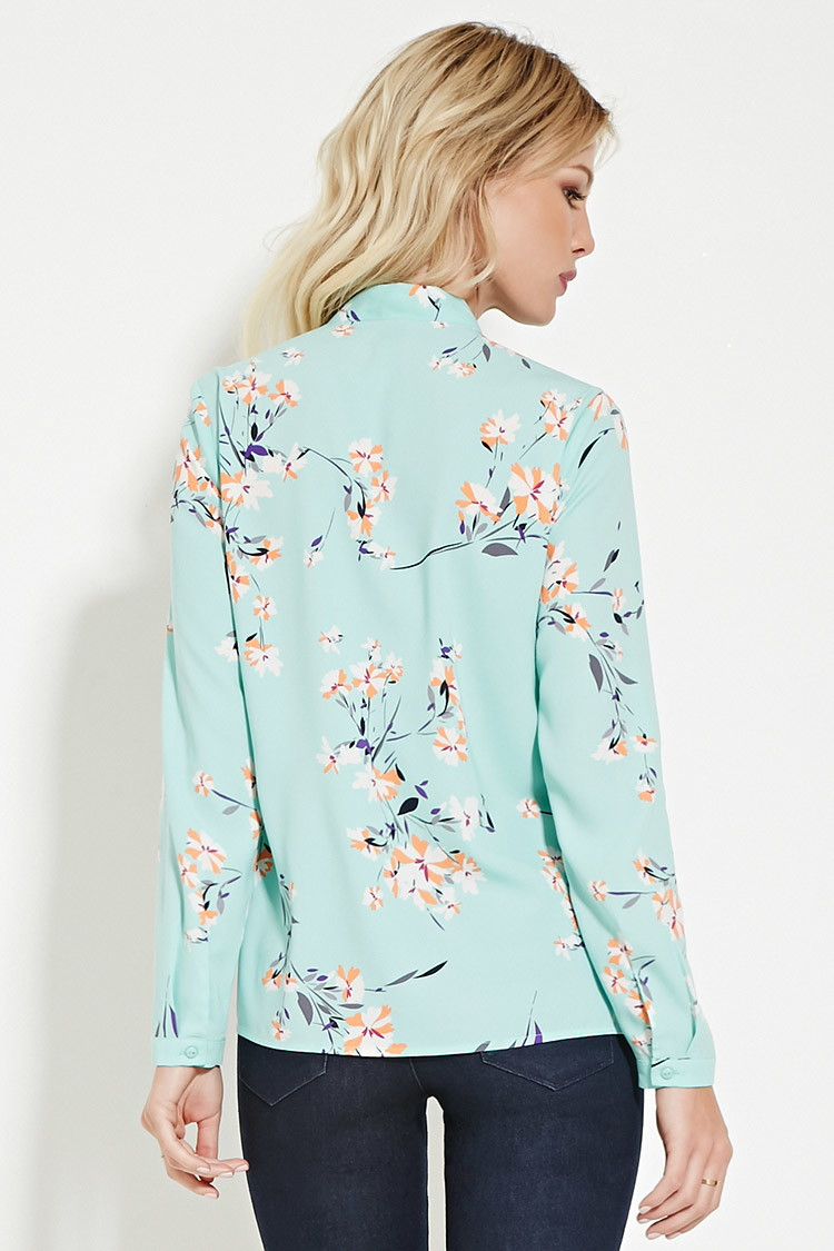 mint green floral top