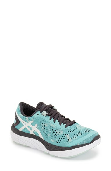 asics 33 m2