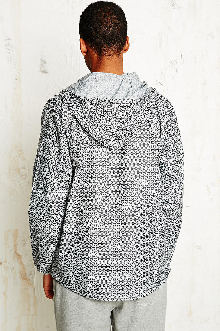 grey nike windbreaker