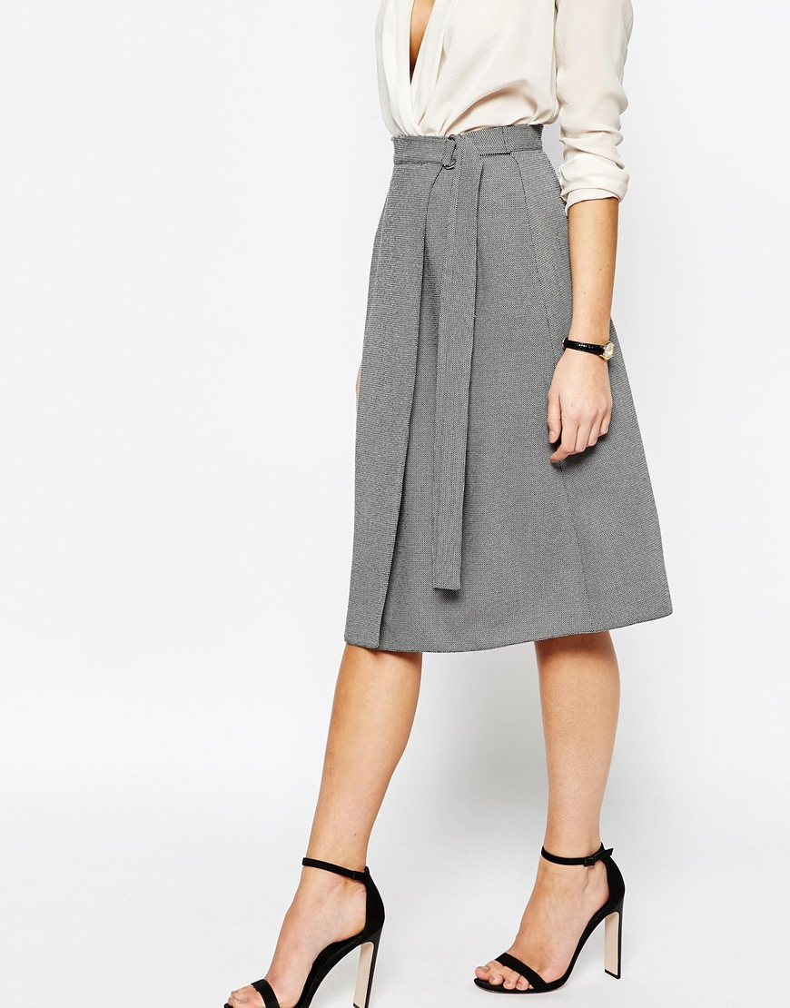 Love Wrap Skirt With D Ring in Gray