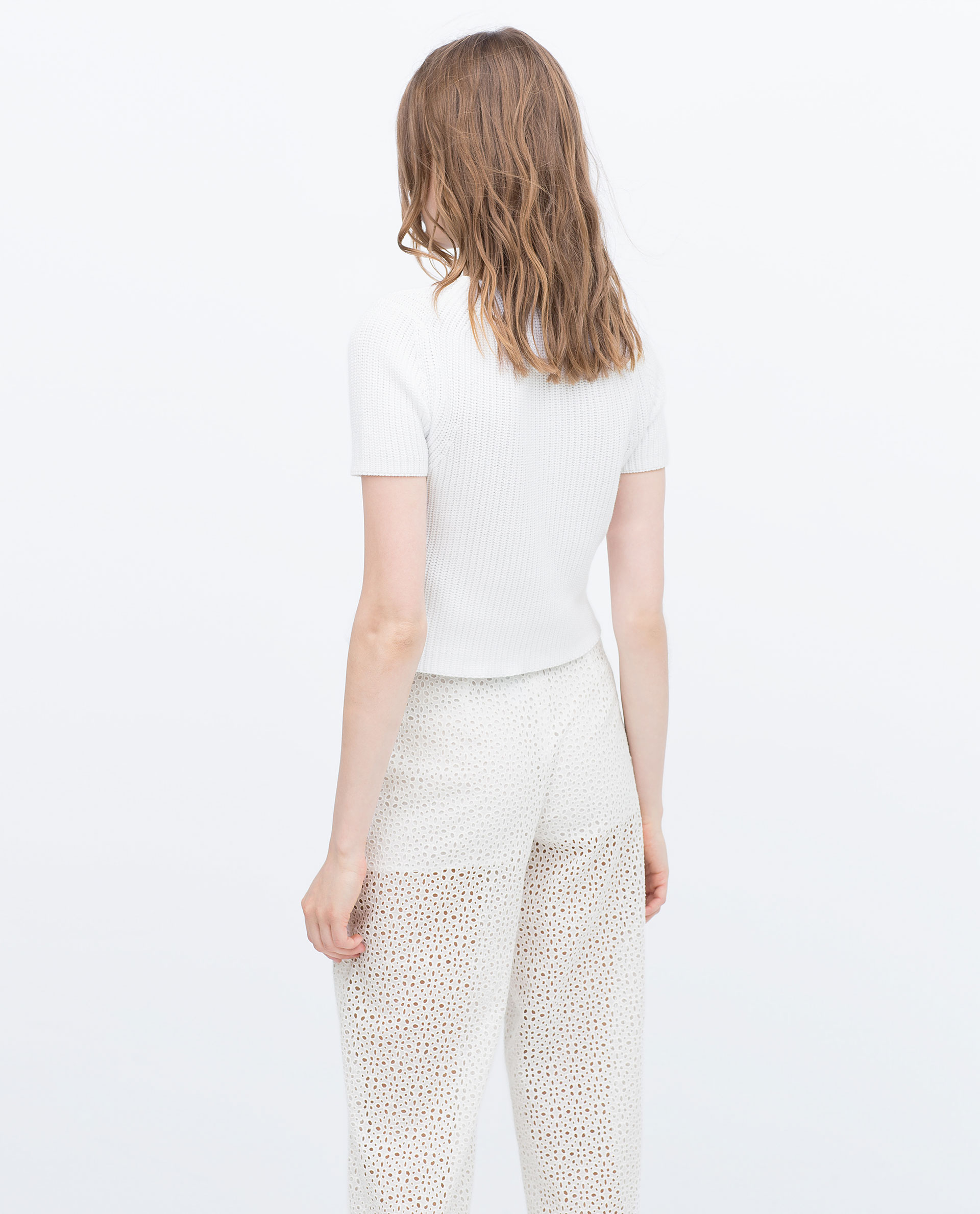 zara white fuzzy sweater