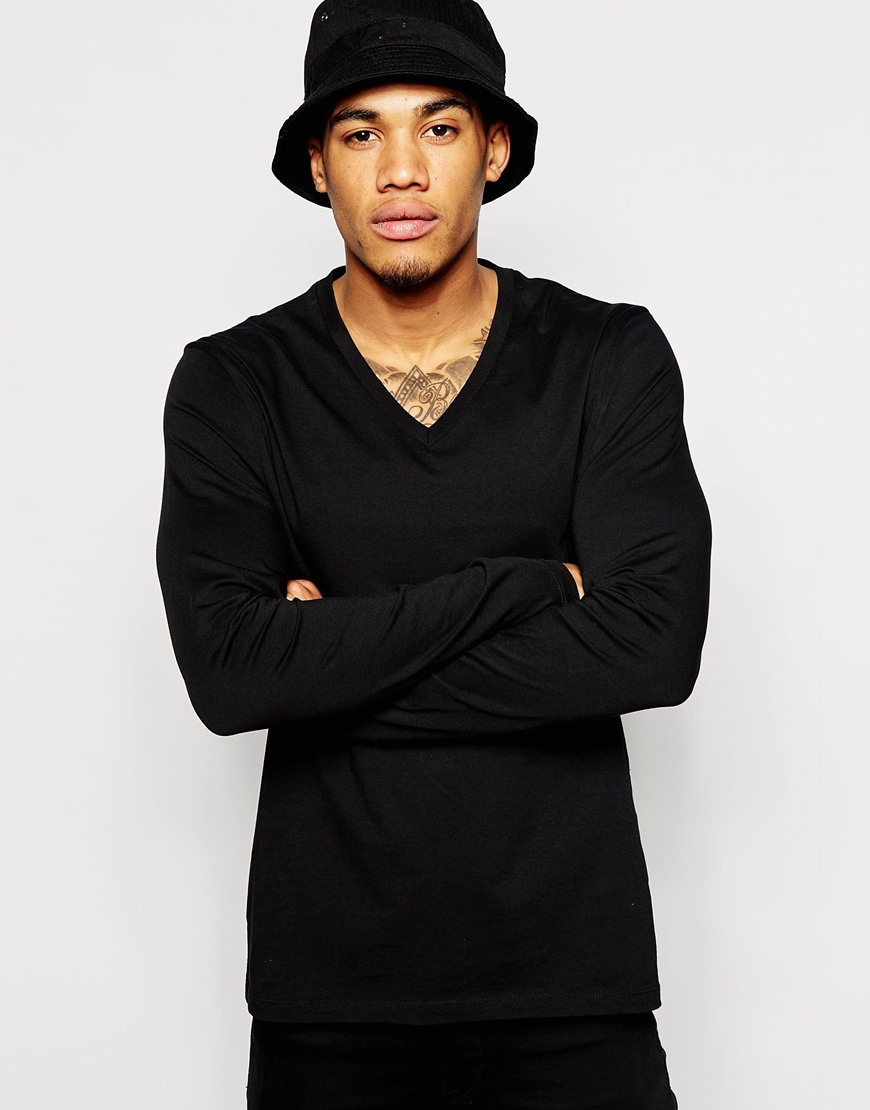 All Listings Long Sleeve V Neck Tops. invalid category id. Long Sleeve V Neck Tops. Showing 40 of results that match your query. Search Product Result. Product - Straight Outta New Haven Black Womens Long Sleeve T-Shirt. Product Image. Price $ Product Title.