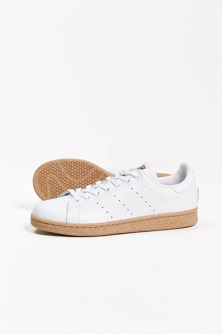 adidas stan smith gum sole