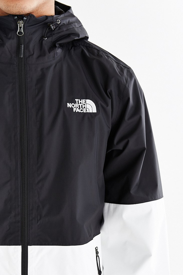 north face black and white windbreaker