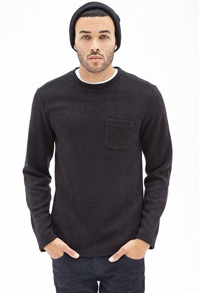 crewneck pocket