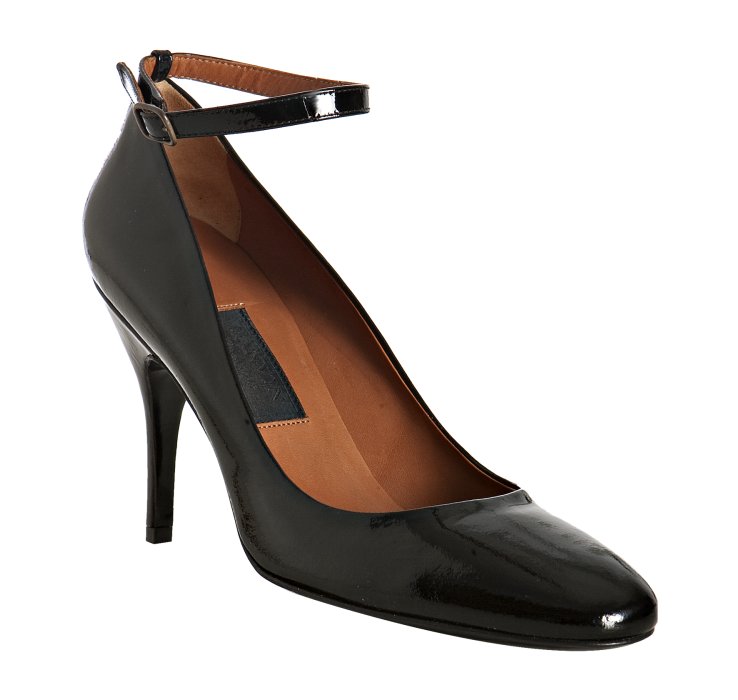 one strap pumps