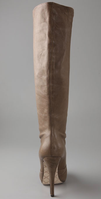 hidden platform boots