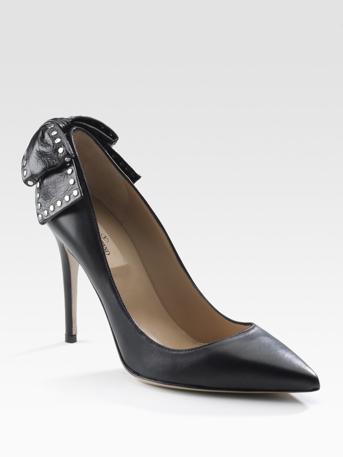 valentino pumps with bow